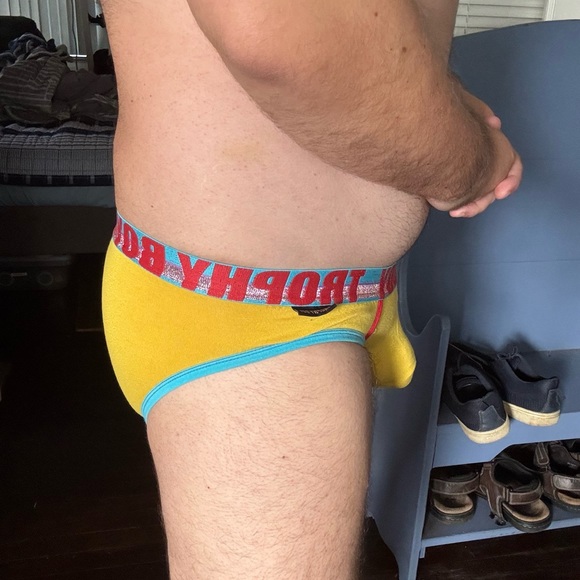 Andrew Christian Yellow Medium Briefs - Picture 3 of 4